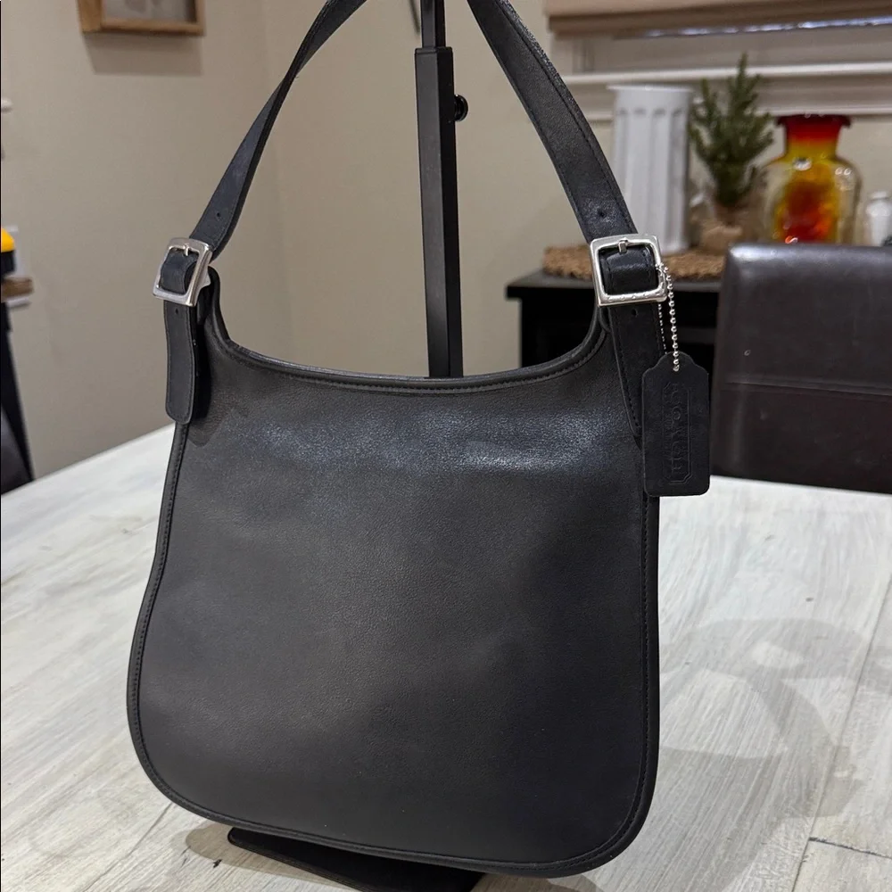 Vintage Coach Hippy Flap Black Leather Crossbody Bag -9135